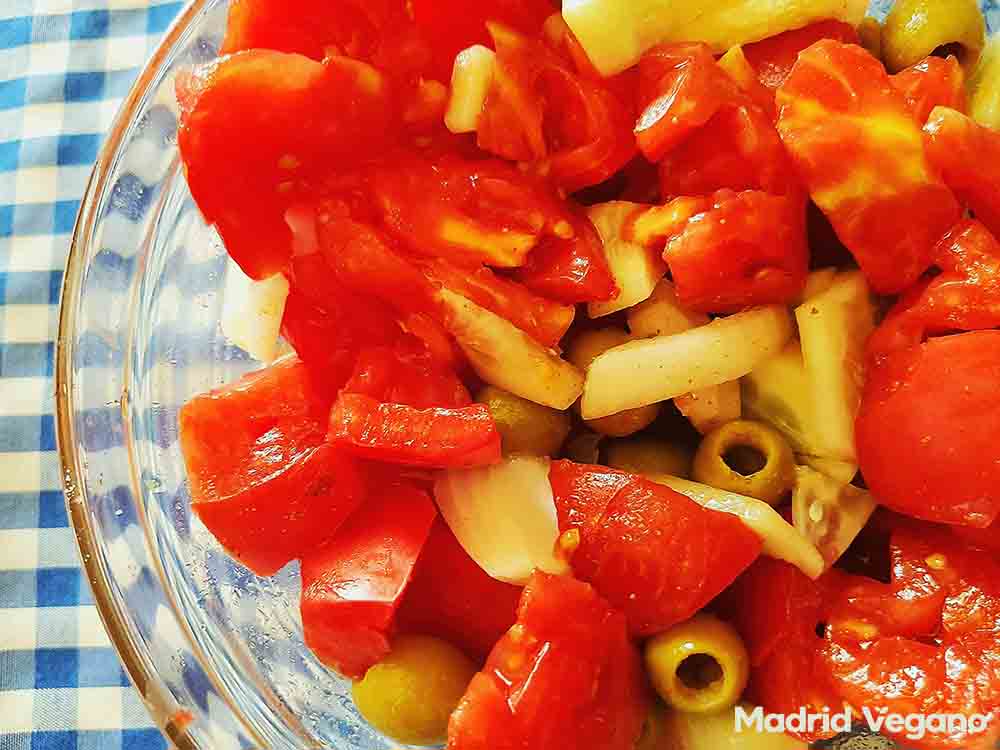 Comer vegano y barato: el tomate. 